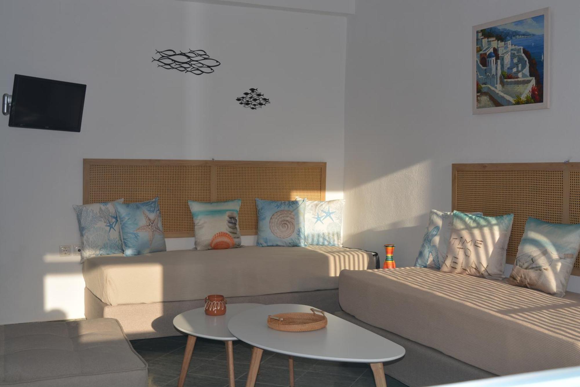 Klados Studios & Apartments Cherronisos  Buitenkant foto