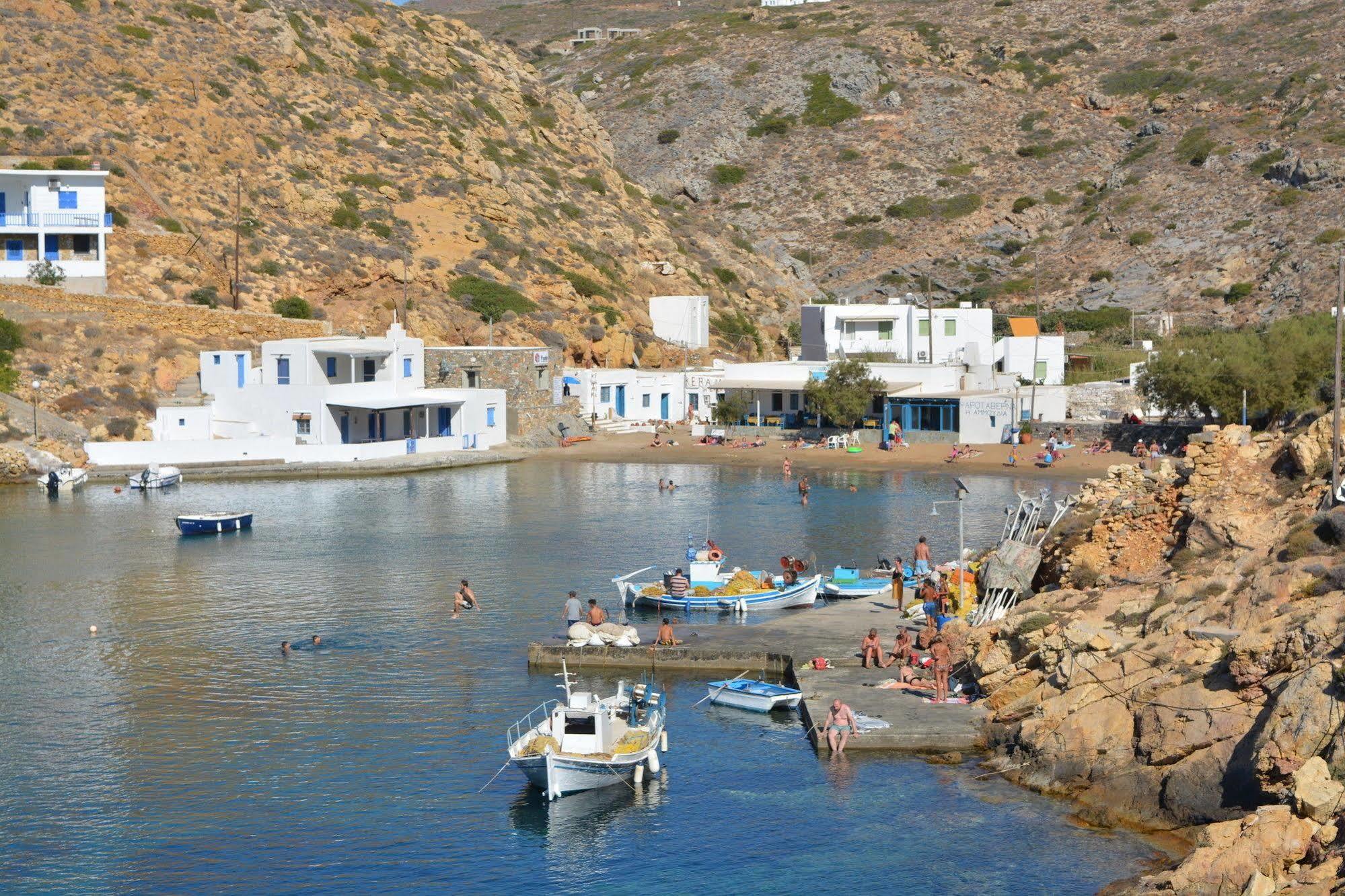 Klados Studios & Apartments Cherronisos  Buitenkant foto