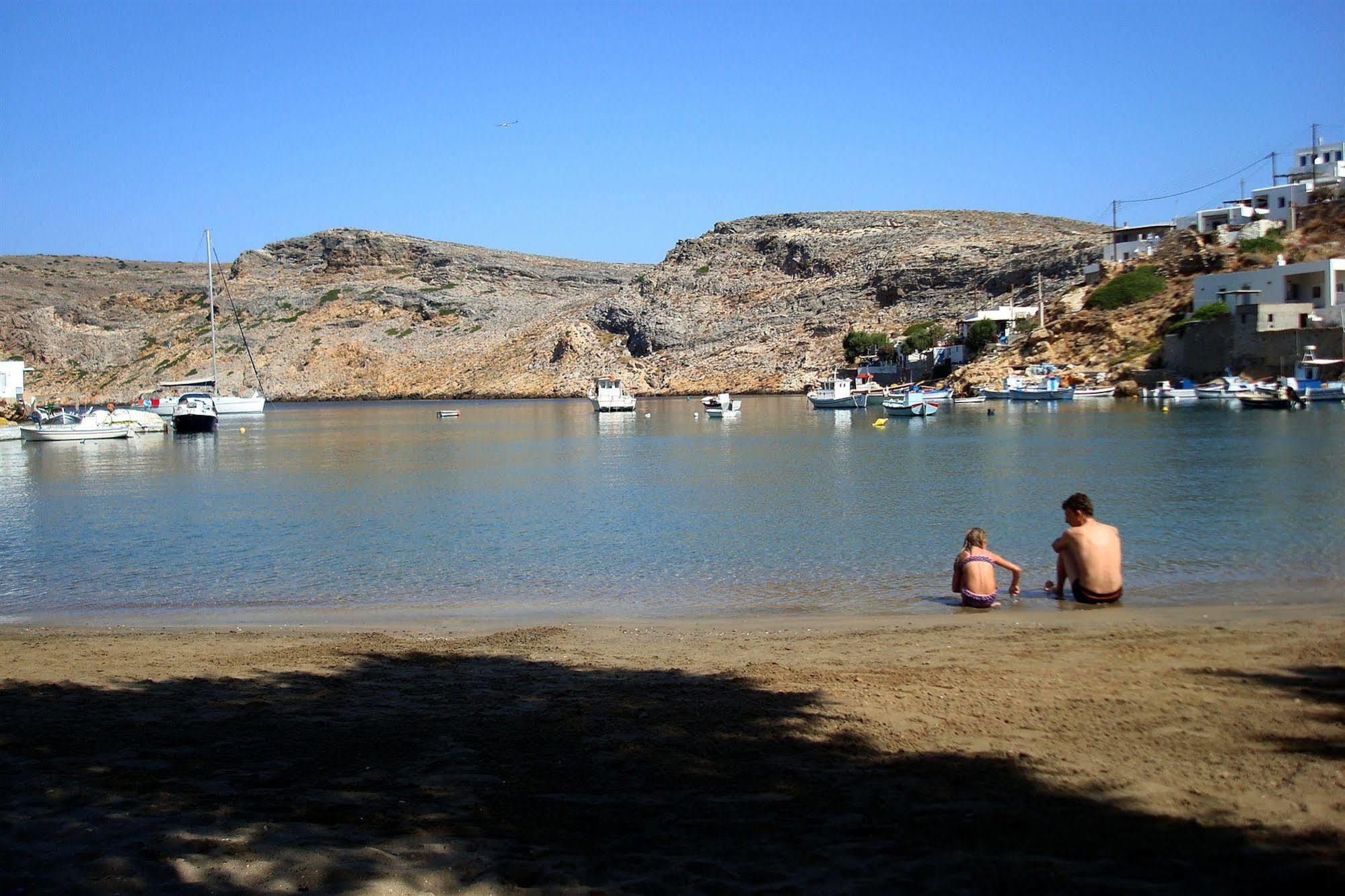 Klados Studios & Apartments Cherronisos  Buitenkant foto